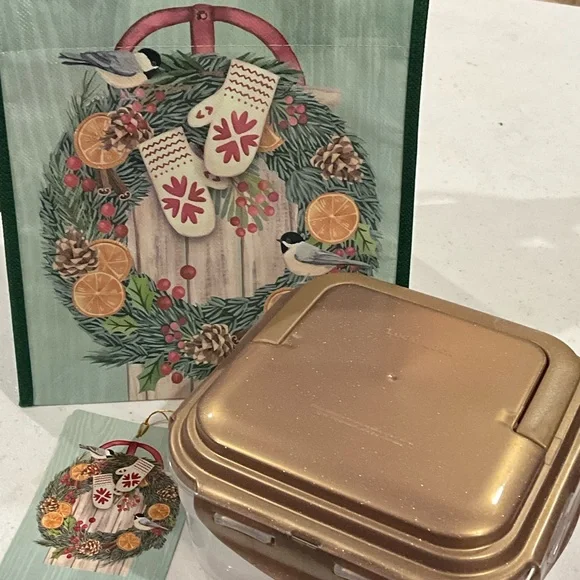 LocknLock Festive Holiday Gift Bags with Containers 4 sets - Picture 11 of 11